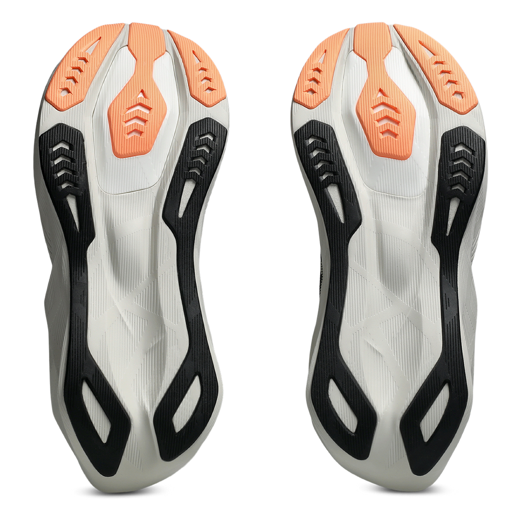 Asics Novablast 6