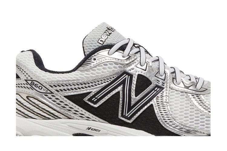 New Balance 860v2 Black White Silver