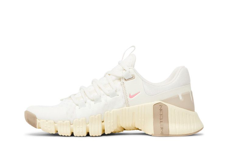 Nike Free Metcon 5 Sail Sanddrift (Women's)