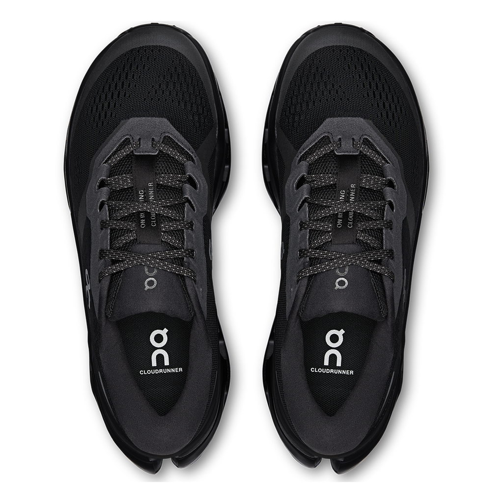 ON Cloudrunner 3
