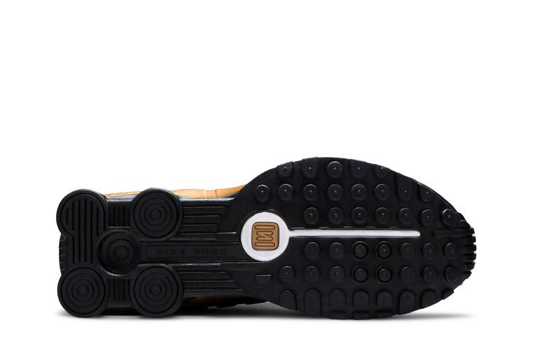 Nike Shox R4 Metallic Gold Black
