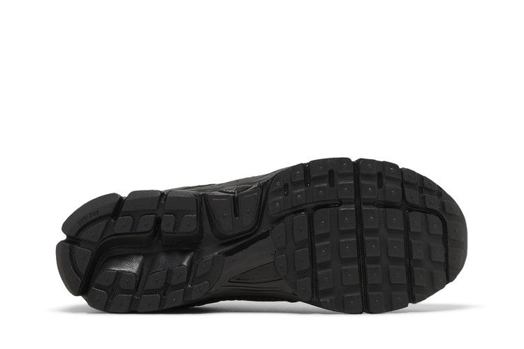 Nike Zoom Vomero 5 Triple Black