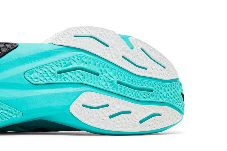 New Balance FuelCell Rebel v4 Cyber Jade (Women's)