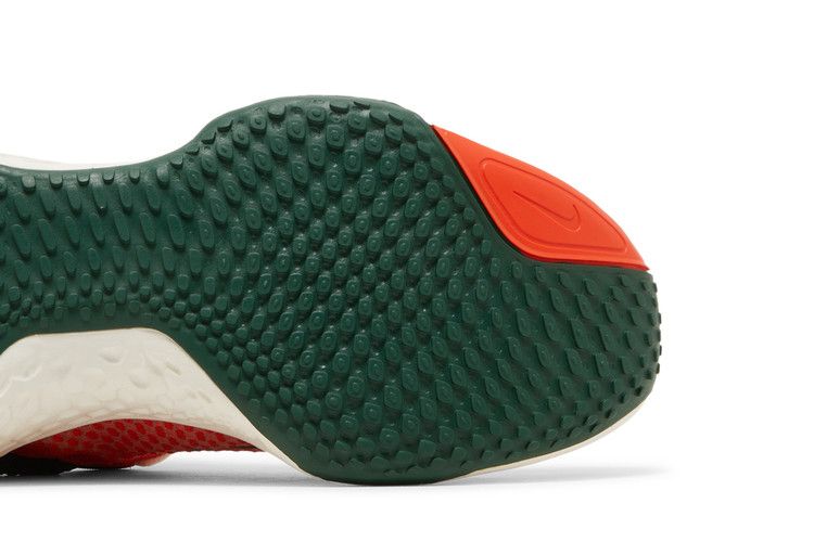 Nike ZoomX Invincible Run Flyknit 2 Team Orange Gore Green