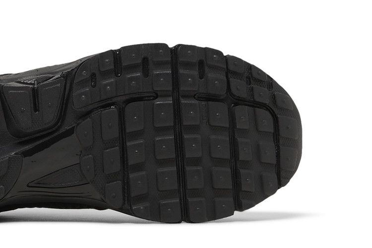 Nike Zoom Vomero 5 Triple Black