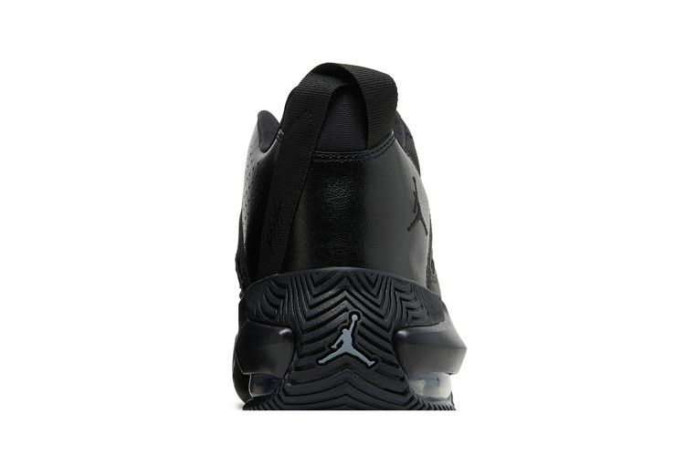 Jordan Stay Loyal Triple Black