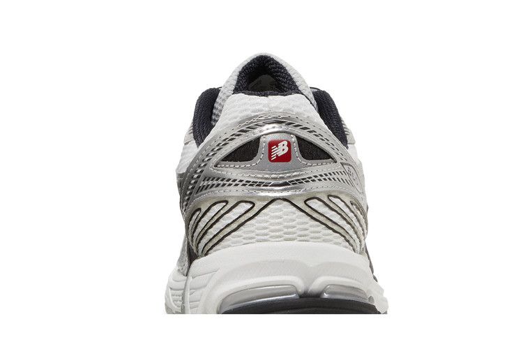 New Balance 860v2 Black White Silver