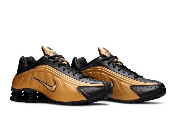 Nike Shox R4 Metallic Gold Black
