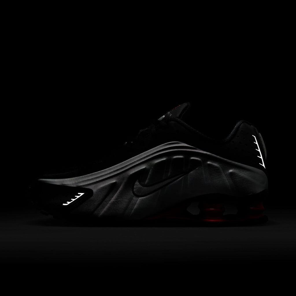 Nike Shox R4 - Women's