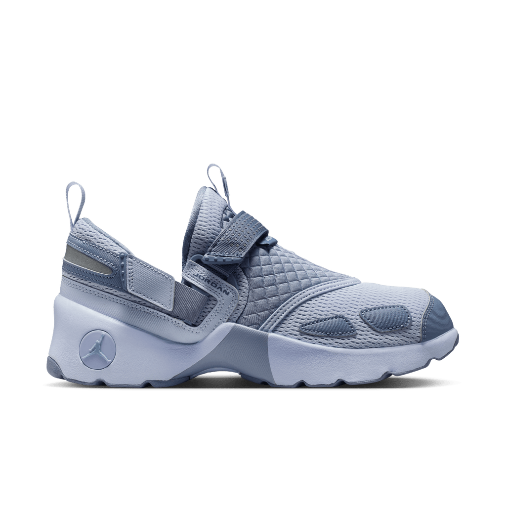 Women's Jordan Trunner LX