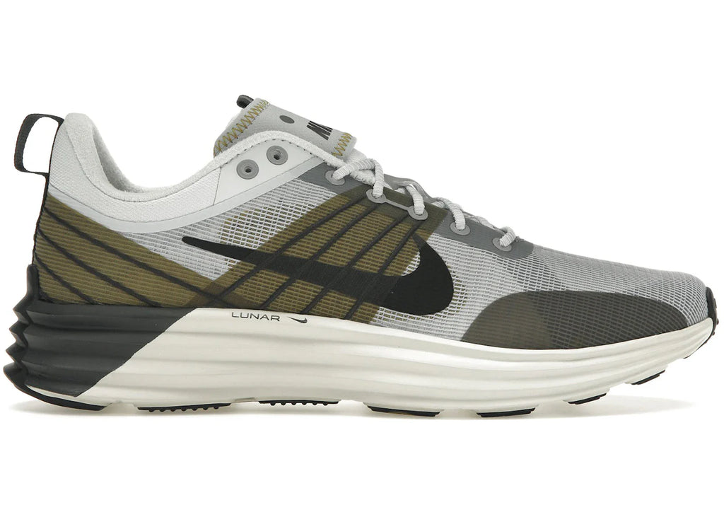 Nike Lunar Roam Platinum Tint Desert Moss