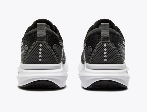 Women's Diadora Mythos Blushield Vigore 4 (Final Sale)