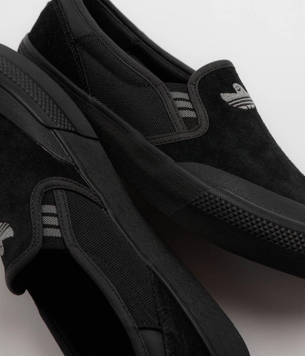Adidas Shmoofoil Slip RX Shoes - Core Black / Grey Four / Core Black