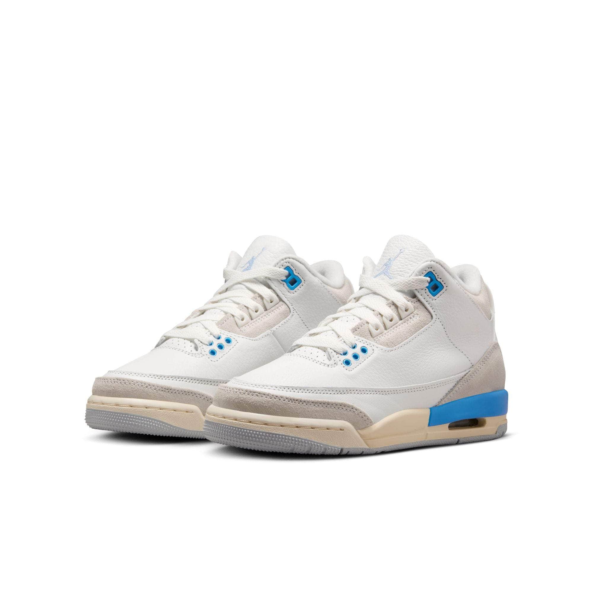 Air Jordan 3 Retro "Lucky Shorts"
