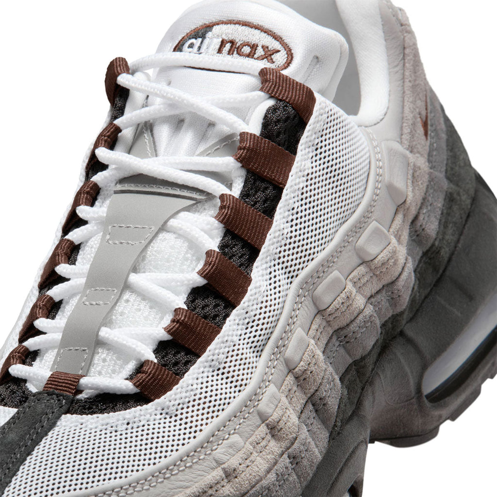 Nike SB Air Max 95 Shoes - Black/Cacao Wow/Anthracite/Light Graphite