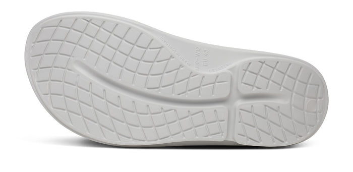 BAUER/OOFOS OOriginal Sport Sandal – Moonstone bottom view