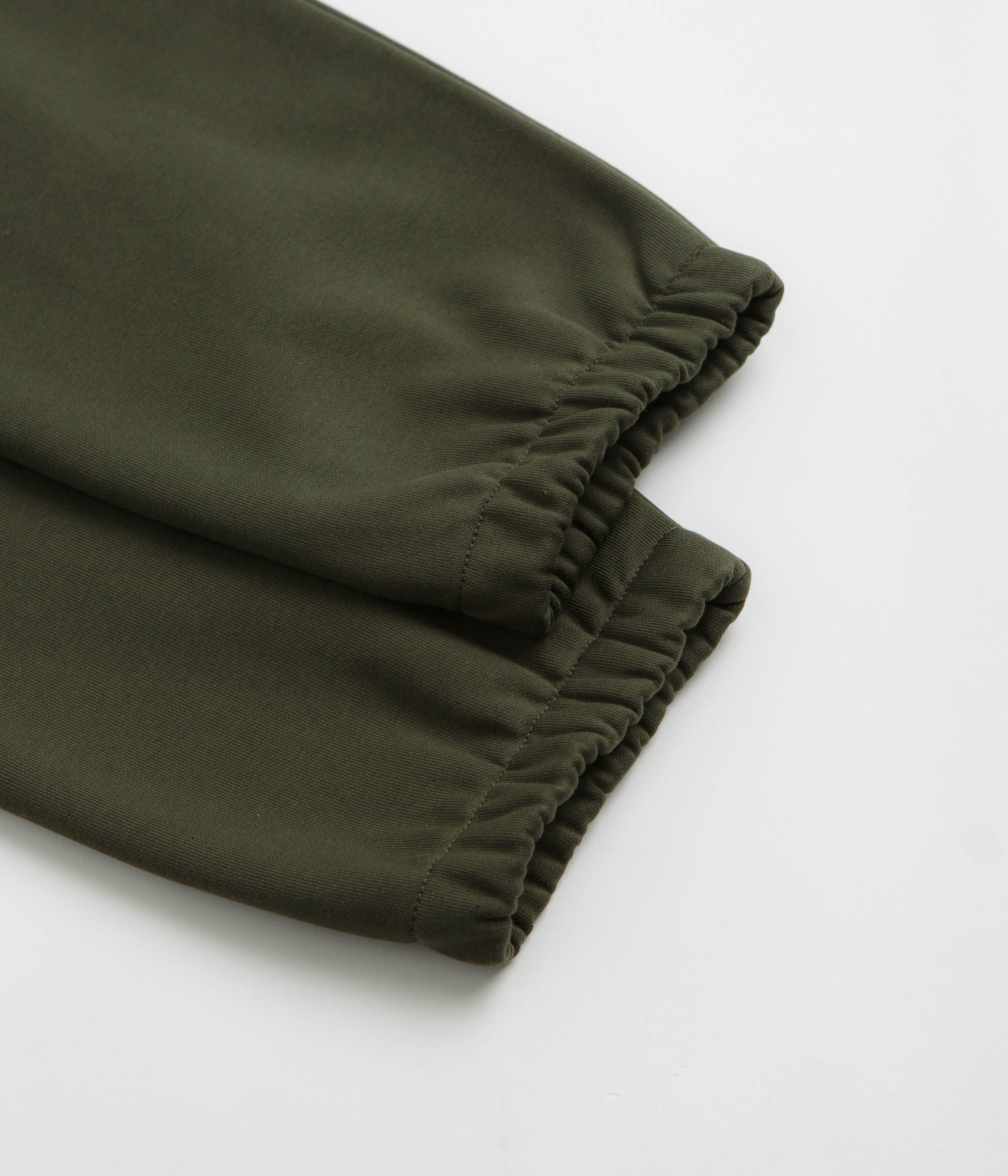 Carhartt Chase Sweatpants - Olive / Gold