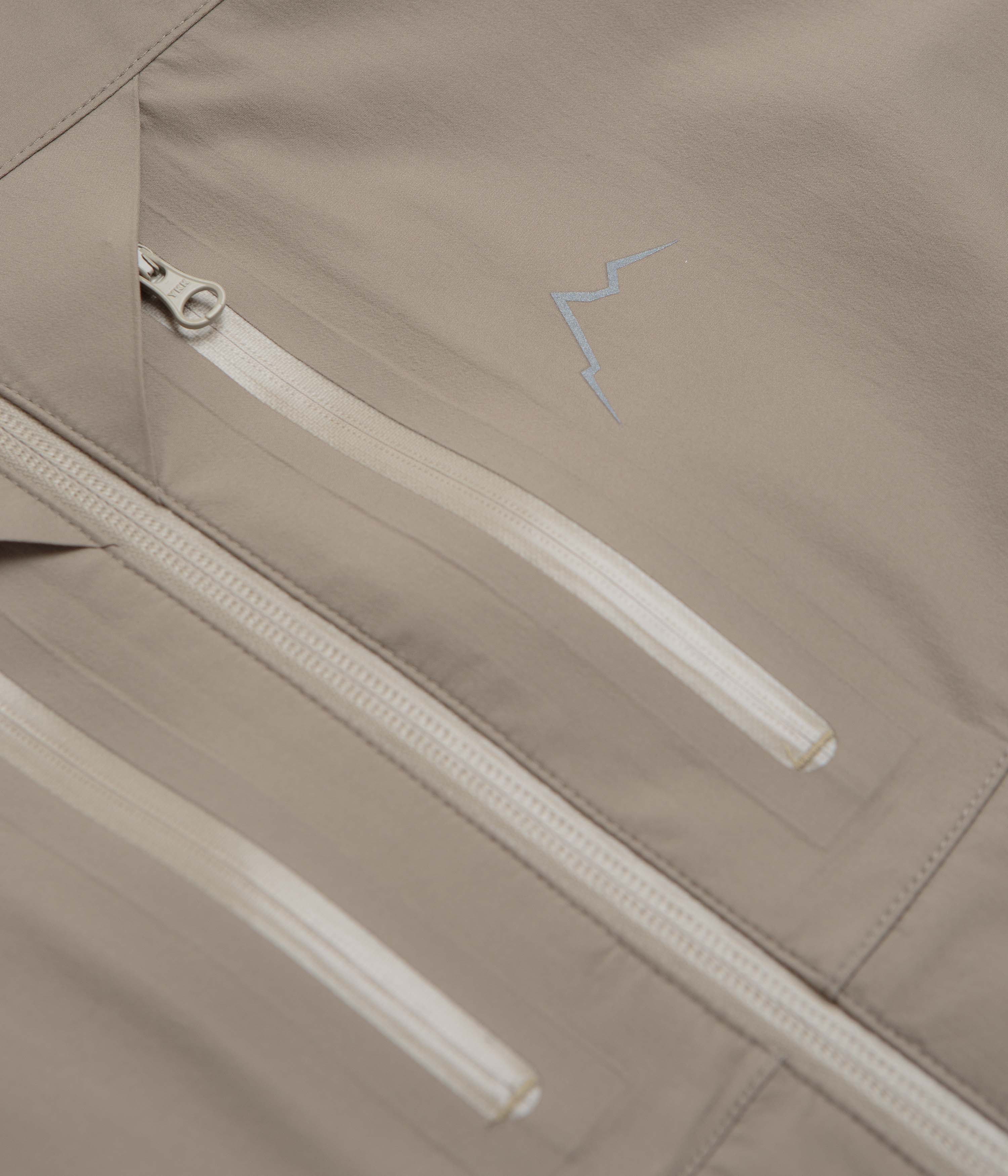 Cayl 2 Light Shield Jacket - Beige