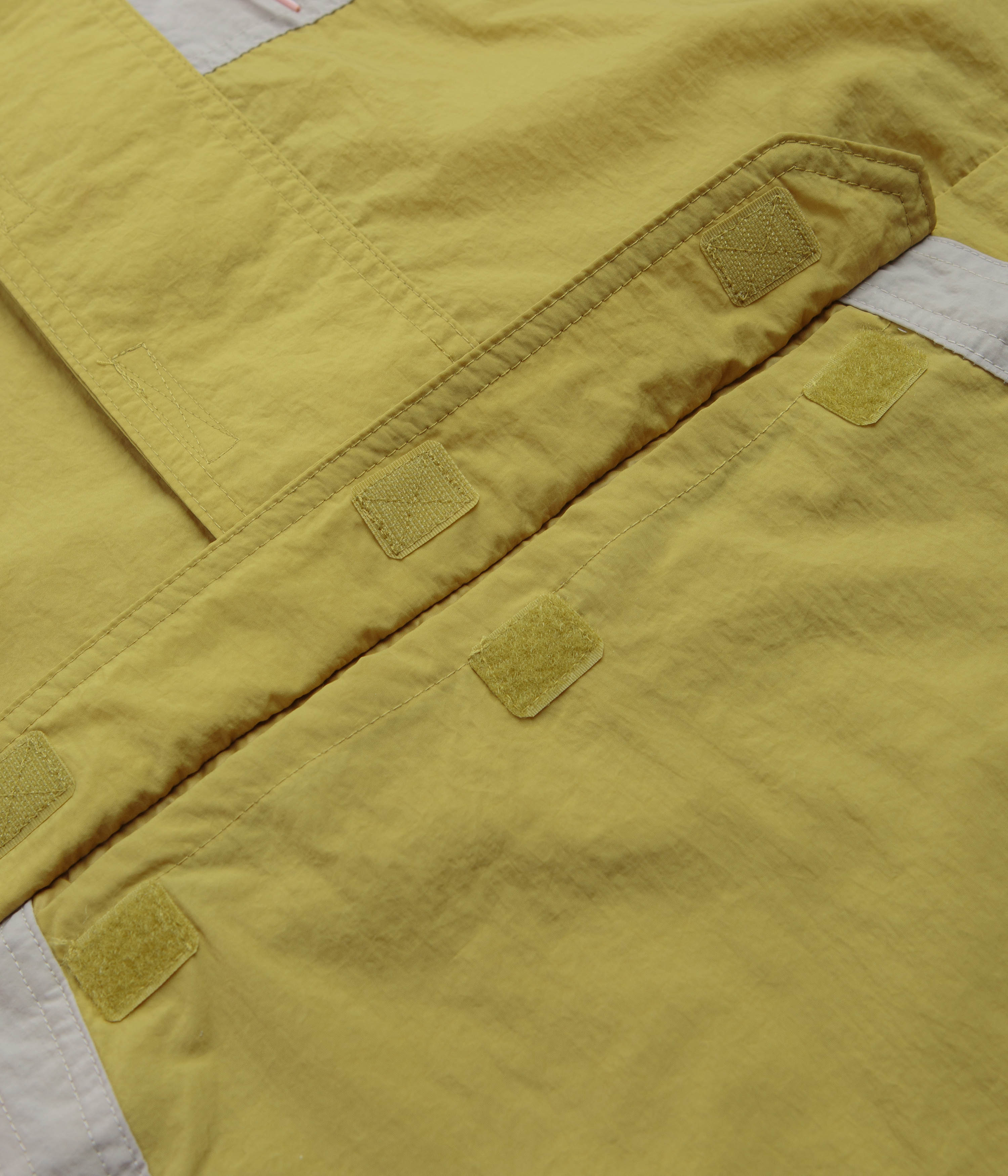 Columbia Challenger Windbreaker Anorak - Peppercorn / Flint Grey