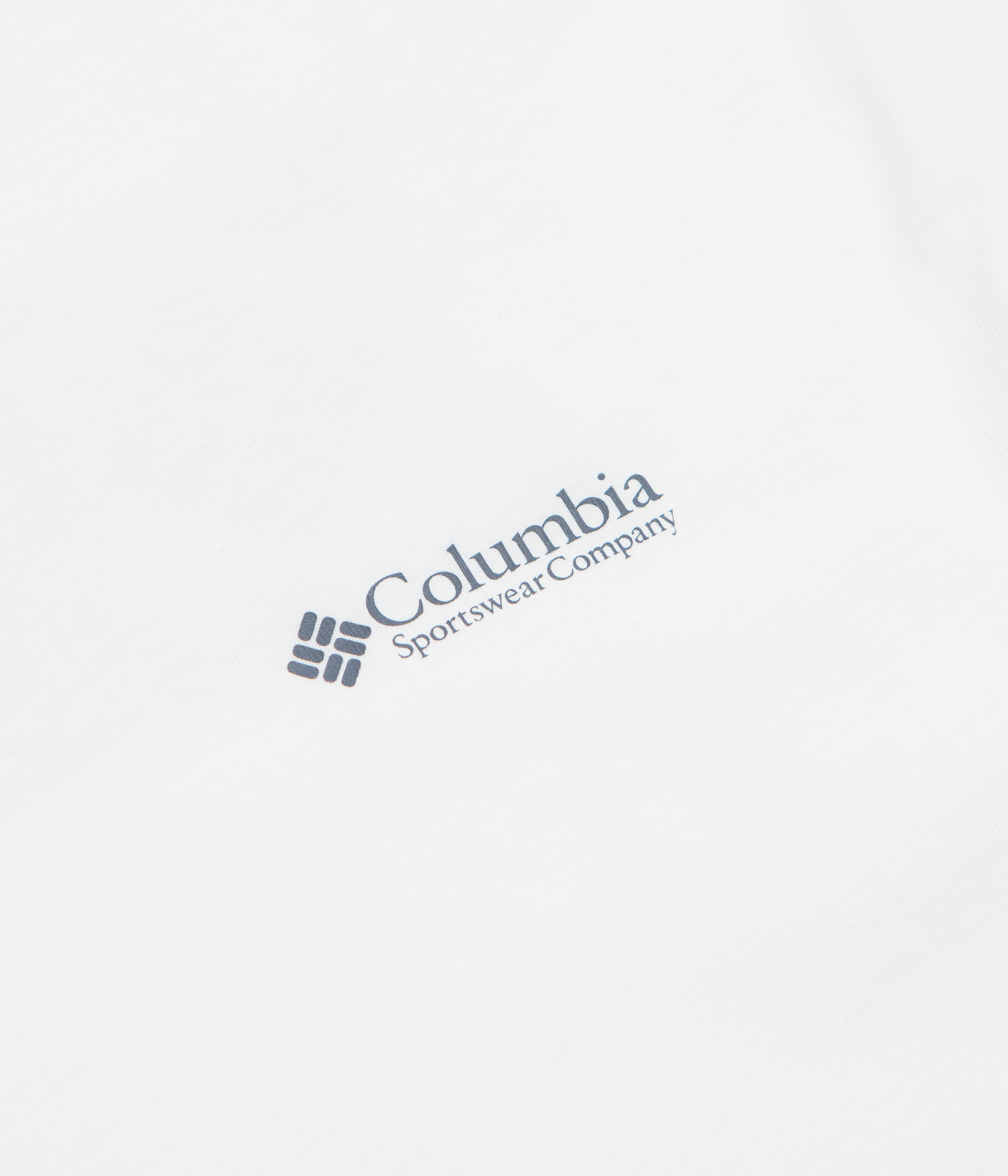 Columbia Explorers Canyon Long Sleeve T-Shirt - White / Branded Blanket