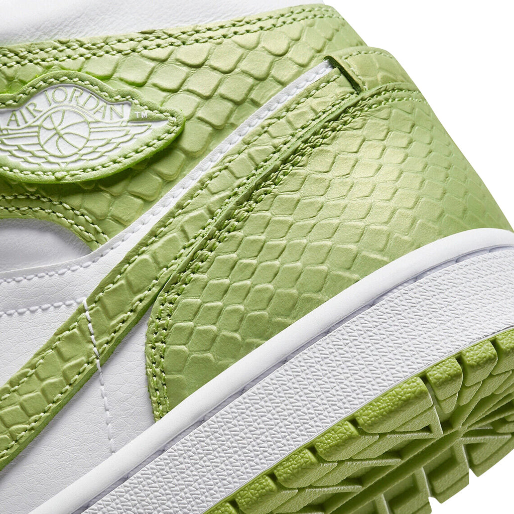 Women's Jordan 1 Mid SE "Green Phyton" Wht/Vivid Green-Wht (DV2959 113)