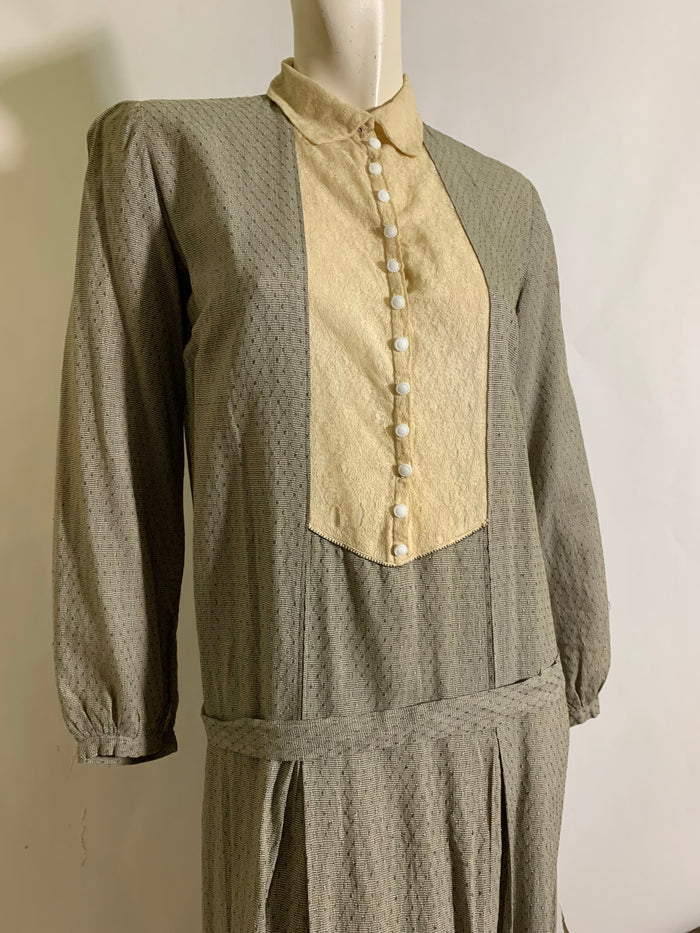 Grey and White Cotton and Lace Tunic Dress circa 1920s