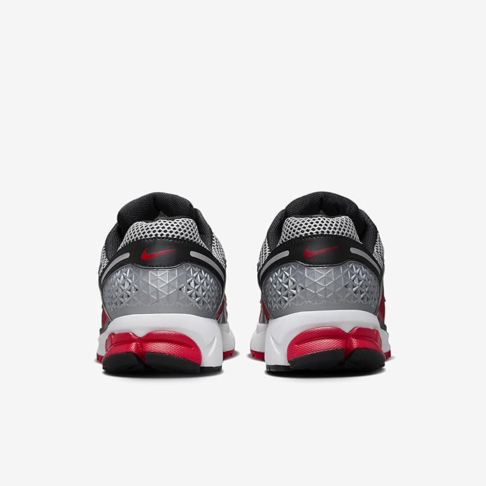 Men's Nike Zoom Vomero 5 Metallic Silver/Black (HV0926 095)