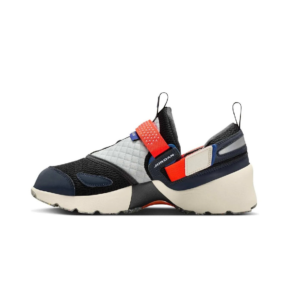 Women's Jordan Trunner LX RA Black/White-Coconut Milk (IM6531 001)
