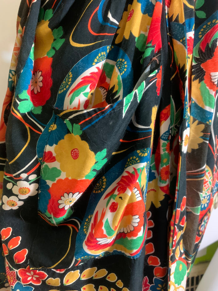 Japanese Bird and Flower Print Black Rayon Robe circa 1940s
