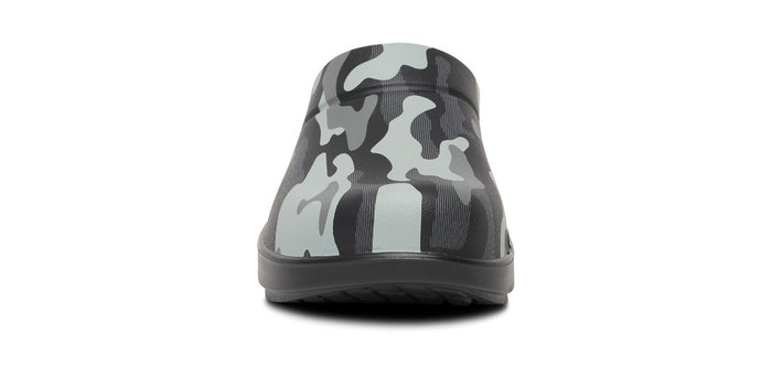 OOcloog Luxe Clog - Night Camo front view
