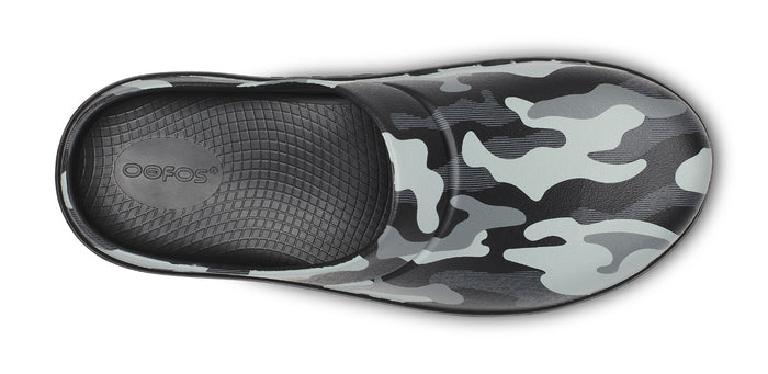 OOcloog Luxe Clog - Night Camo top view
