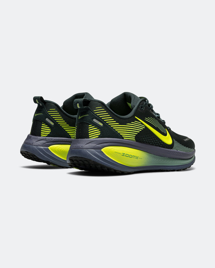 Mens Vomero 18 - Seaweed/Volt-Cannon-Sanded Purple-Black
