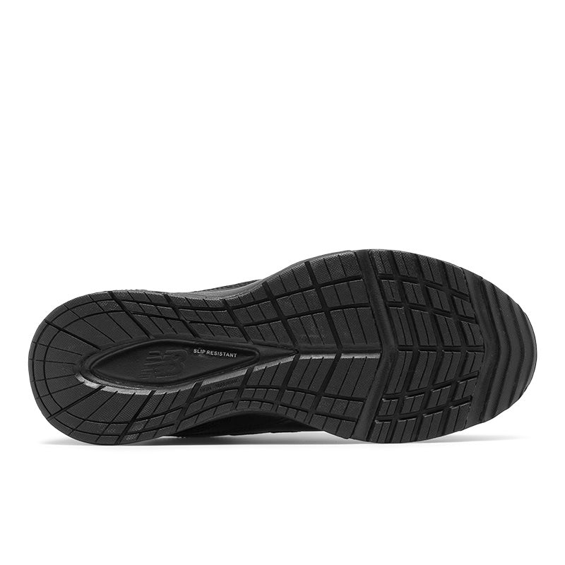 New Balance Men's MX608V5 Slip Resistant Training Shoes in Black