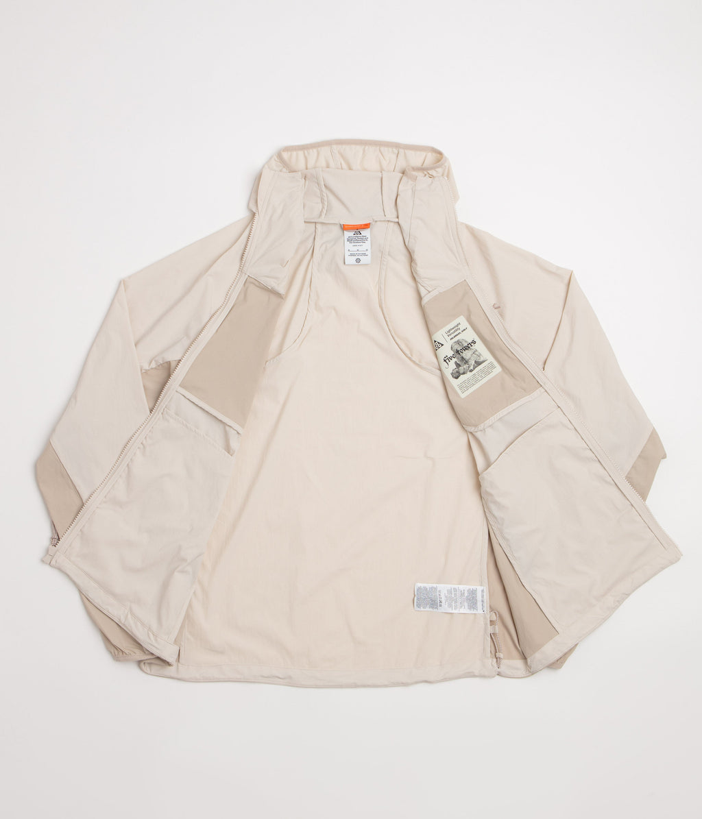 Nike ACG Five Towers Jacket - Light Orewood Brown / Cream II / Summit White