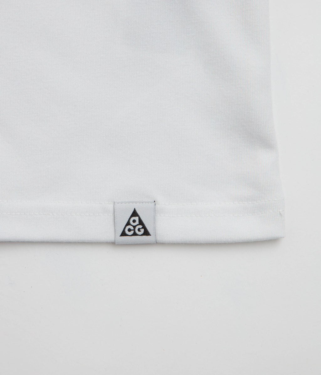 Nike ACG Mystery Snail T-Shirt - Summit White