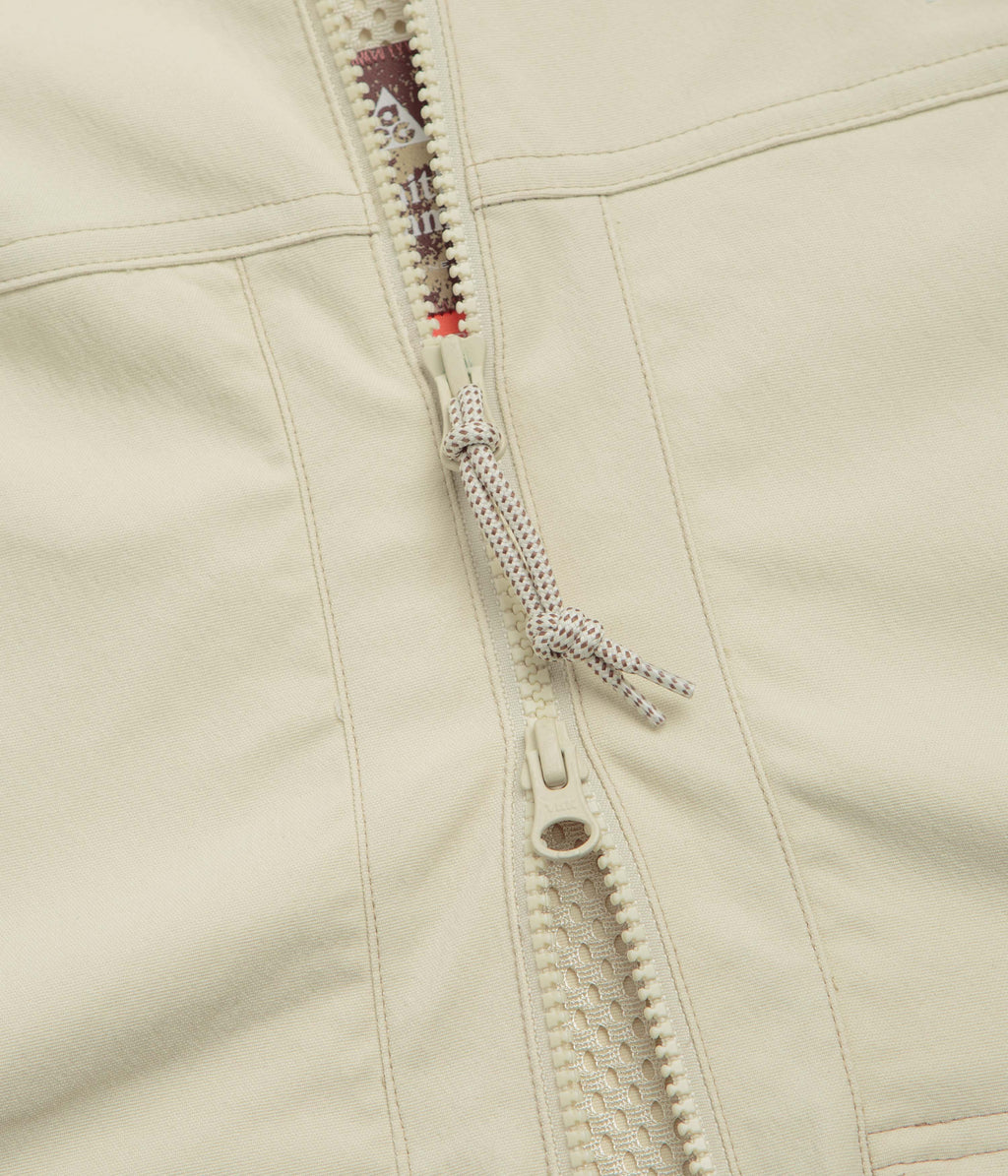 Nike ACG Smith Summit Jacket - Light Khaki / Parachute Beige / Summit White