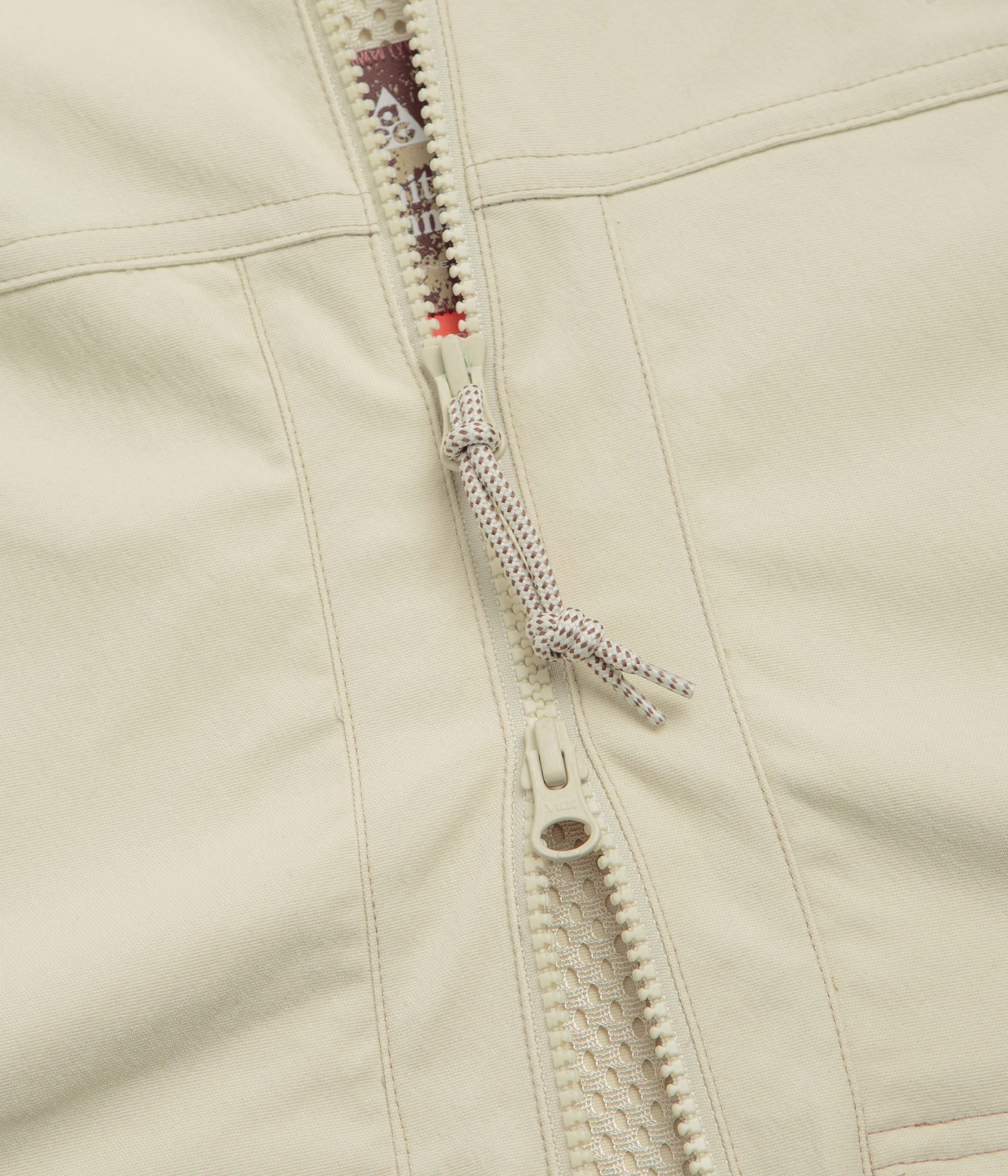 Nike ACG Smith Summit Jacket - Light Khaki / Parachute Beige / Summit White