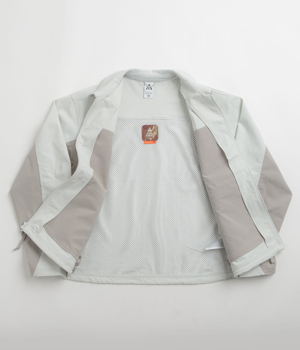 Nike ACG Smith Summit Jacket - Photon Dust / Grey Fog / Summit White