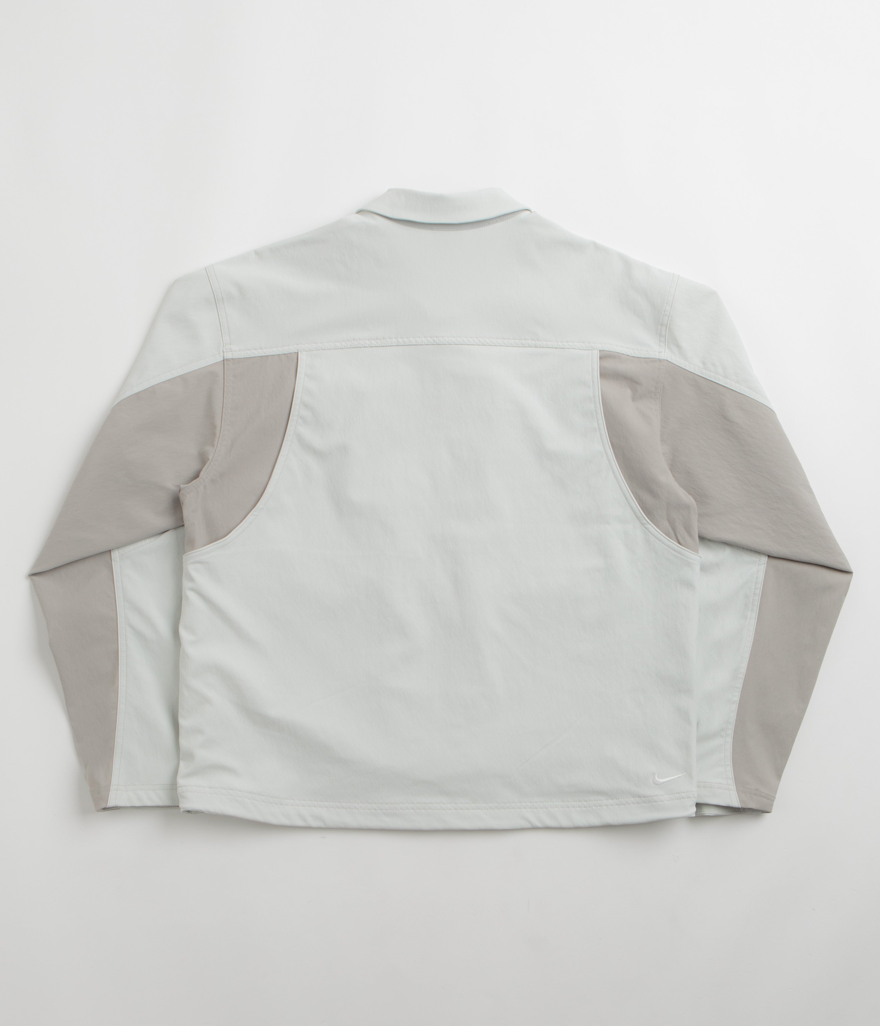 Nike ACG Smith Summit Jacket - Photon Dust / Grey Fog / Summit White