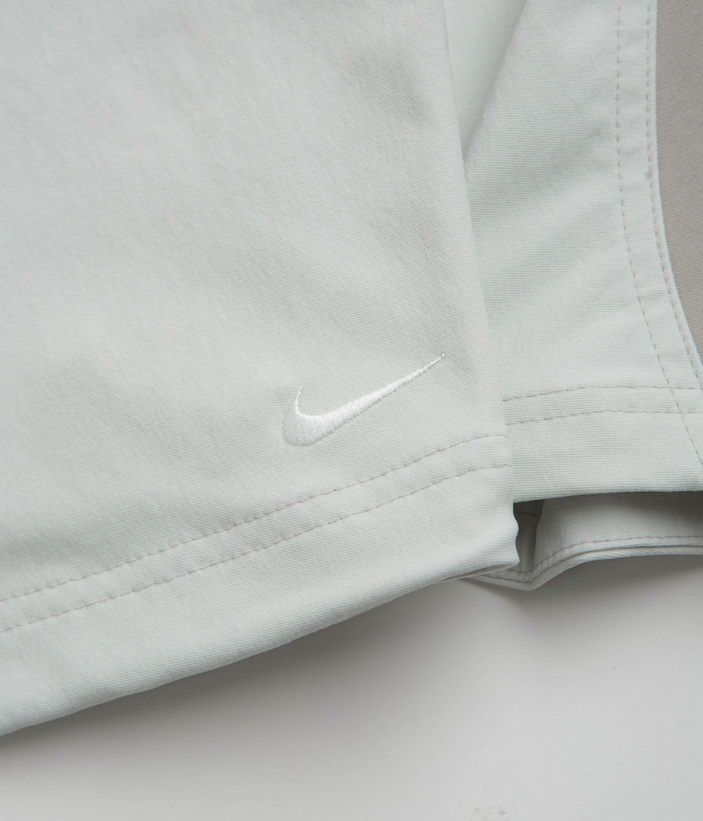Nike ACG Smith Summit Jacket - Photon Dust / Grey Fog / Summit White