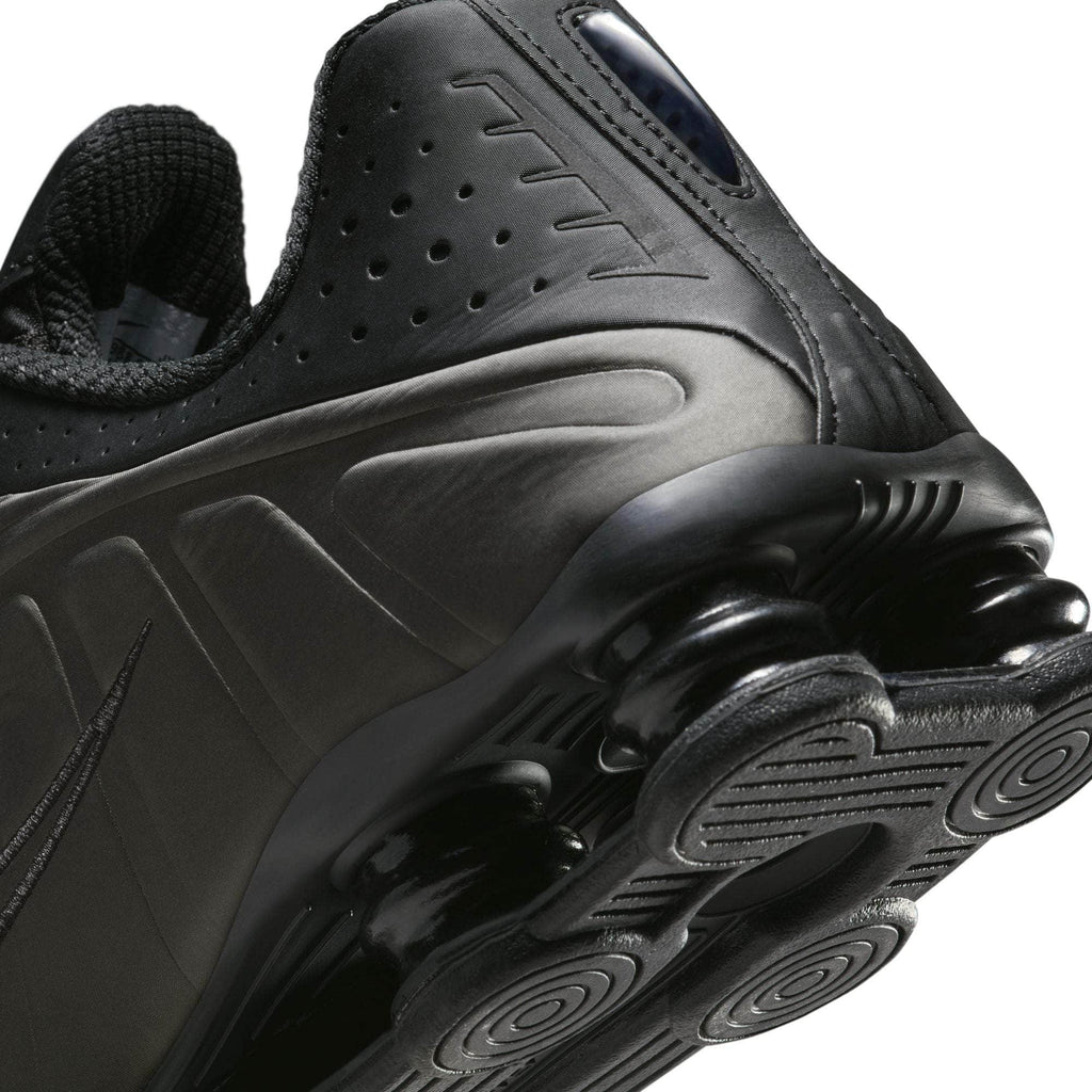 Nike Shox R4 - Men's