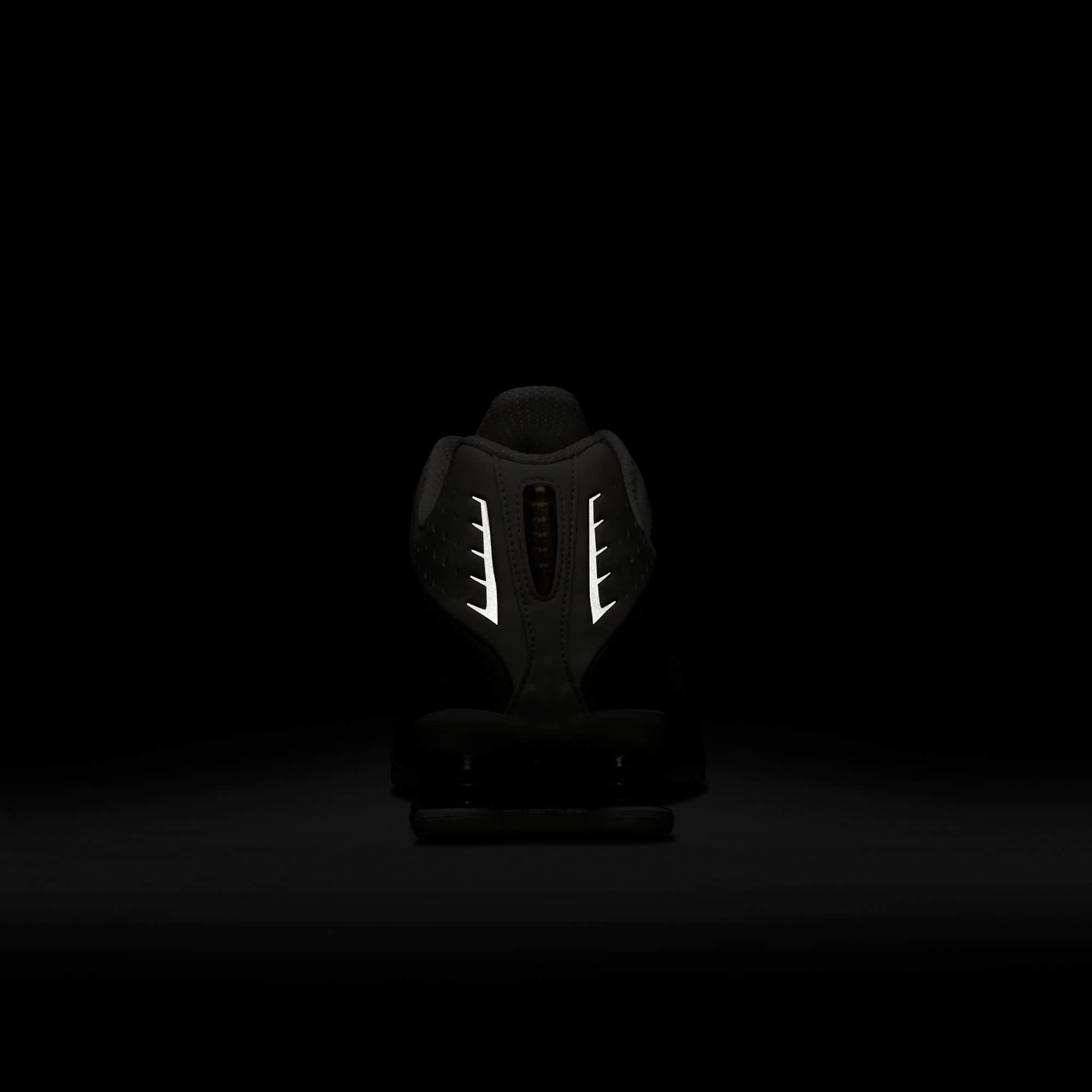 Nike Shox R4 - Women's