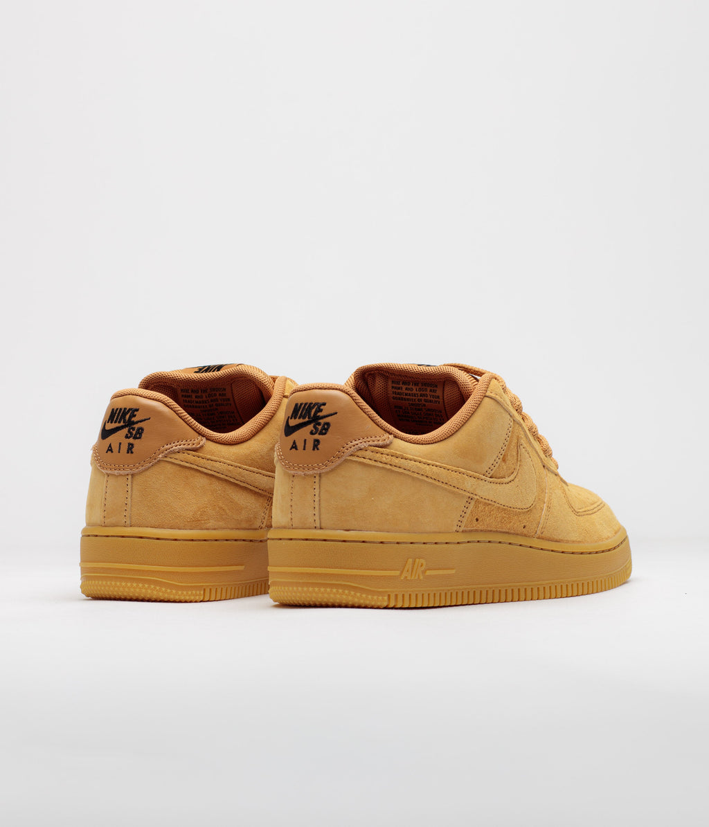 Nike SB Air Force 1 Shoes - Flax / Flax - Black - Gum Light Brown