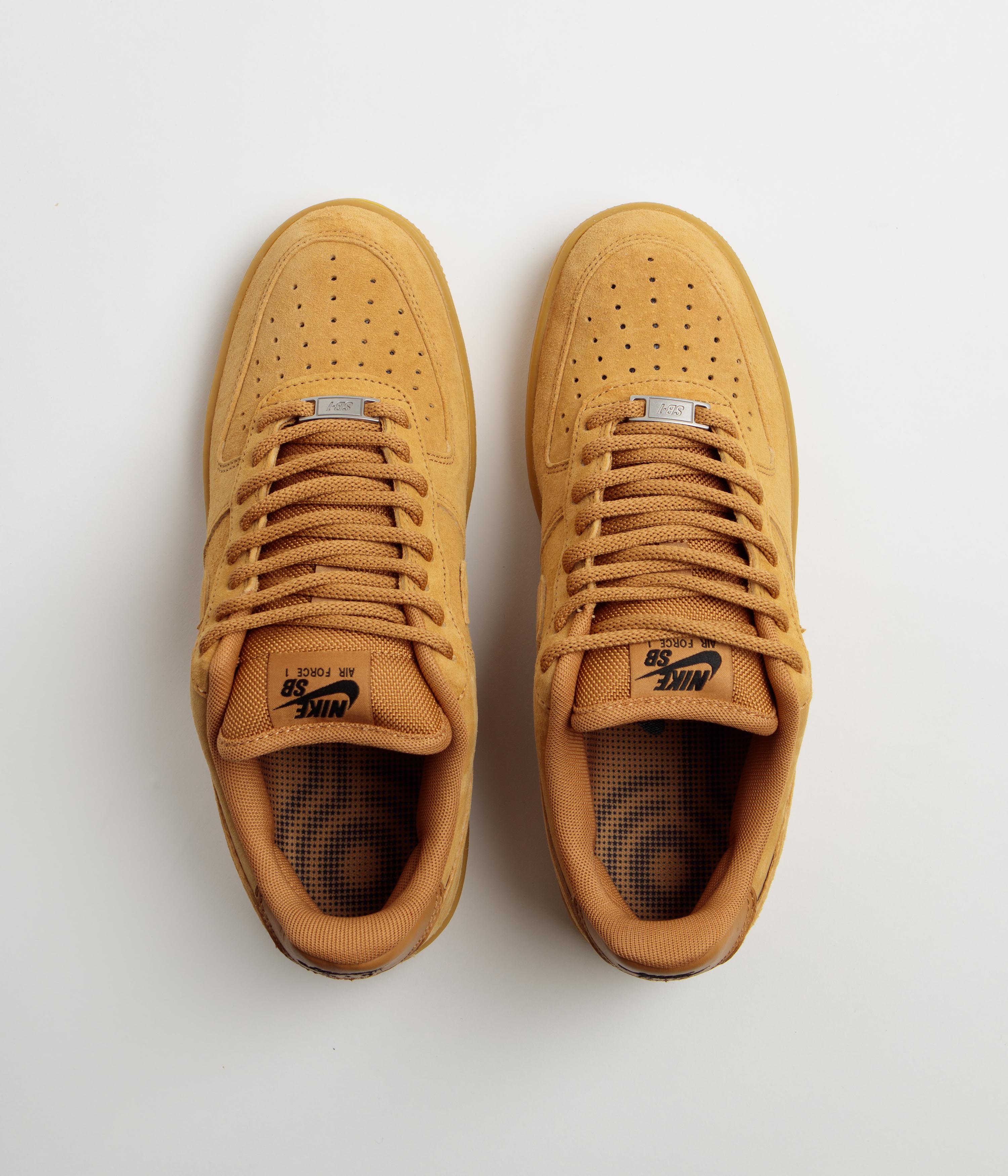 Nike SB Air Force 1 Shoes - Flax / Flax - Black - Gum Light Brown