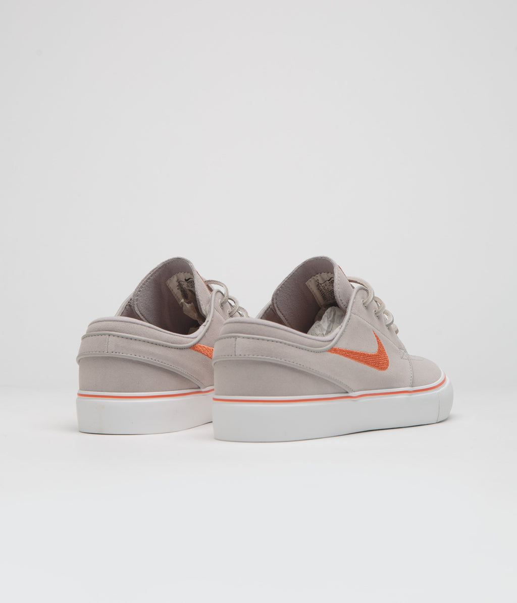 Nike SB Janoski OG+ Shoes - College Grey / Cosmic Clay - Summit White