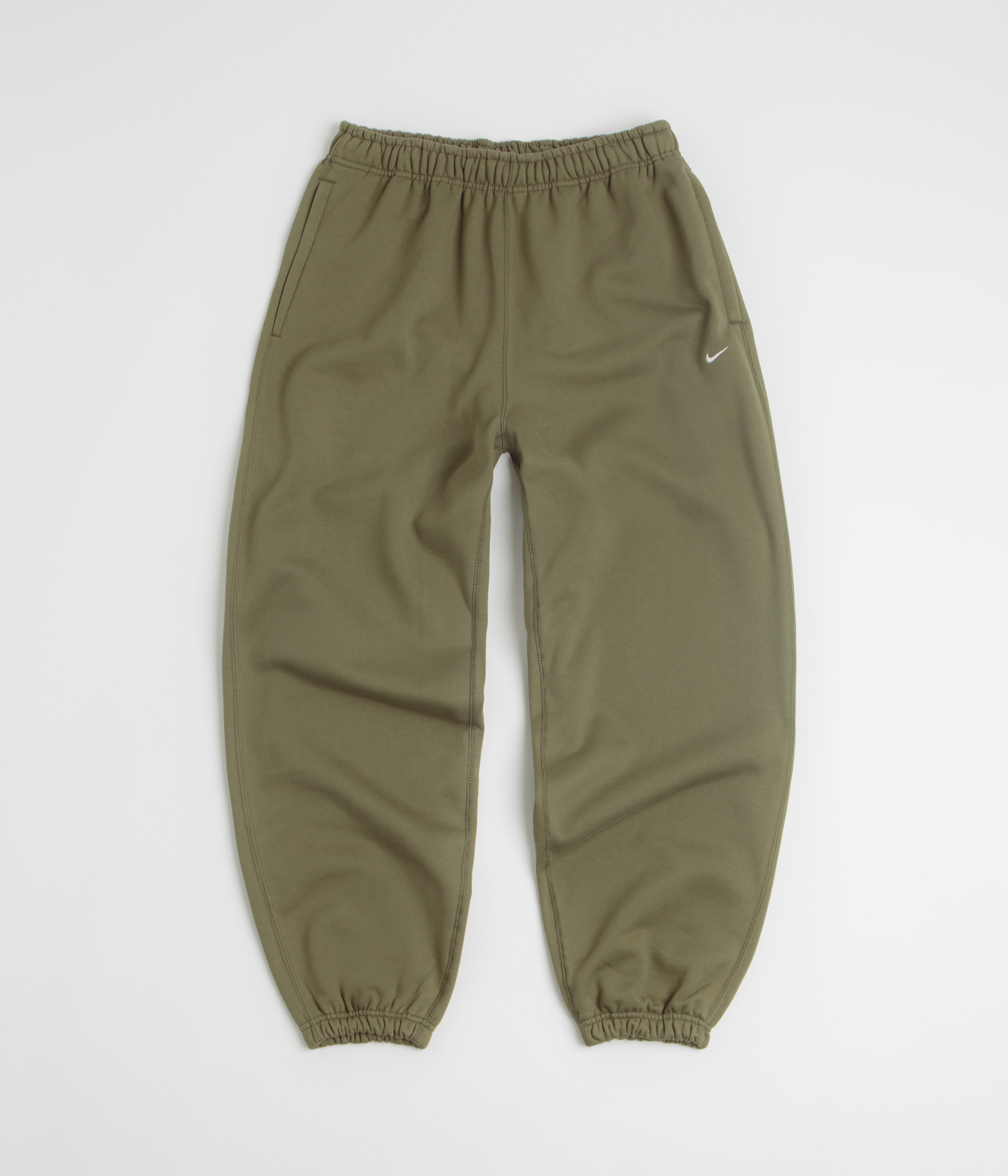 Nike Solo Swoosh Cuffed Sweatpants - Medium Olive / Medium Olive / White