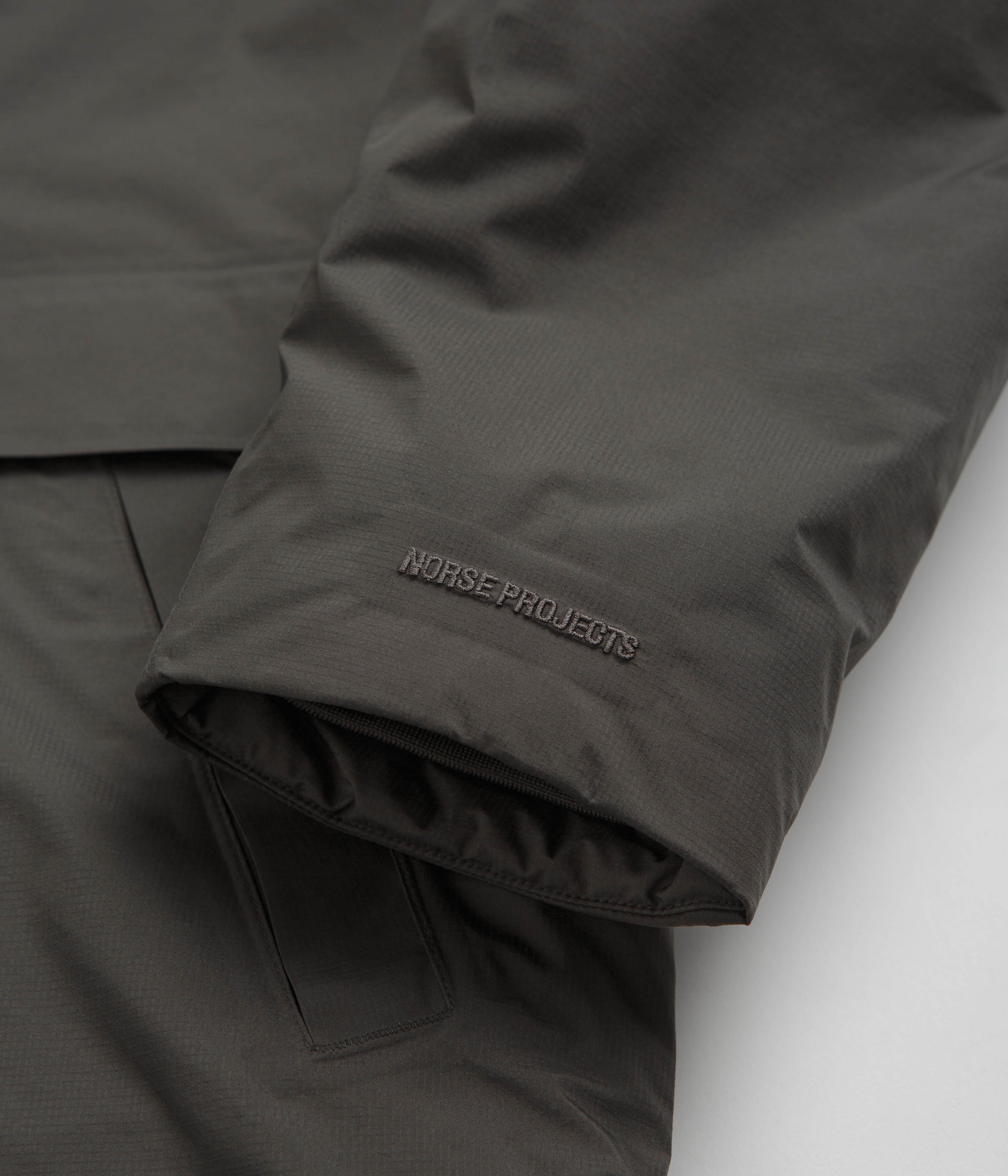 Norse Projects Fyn Gore-Tex Insulated Jacket - Olive Night