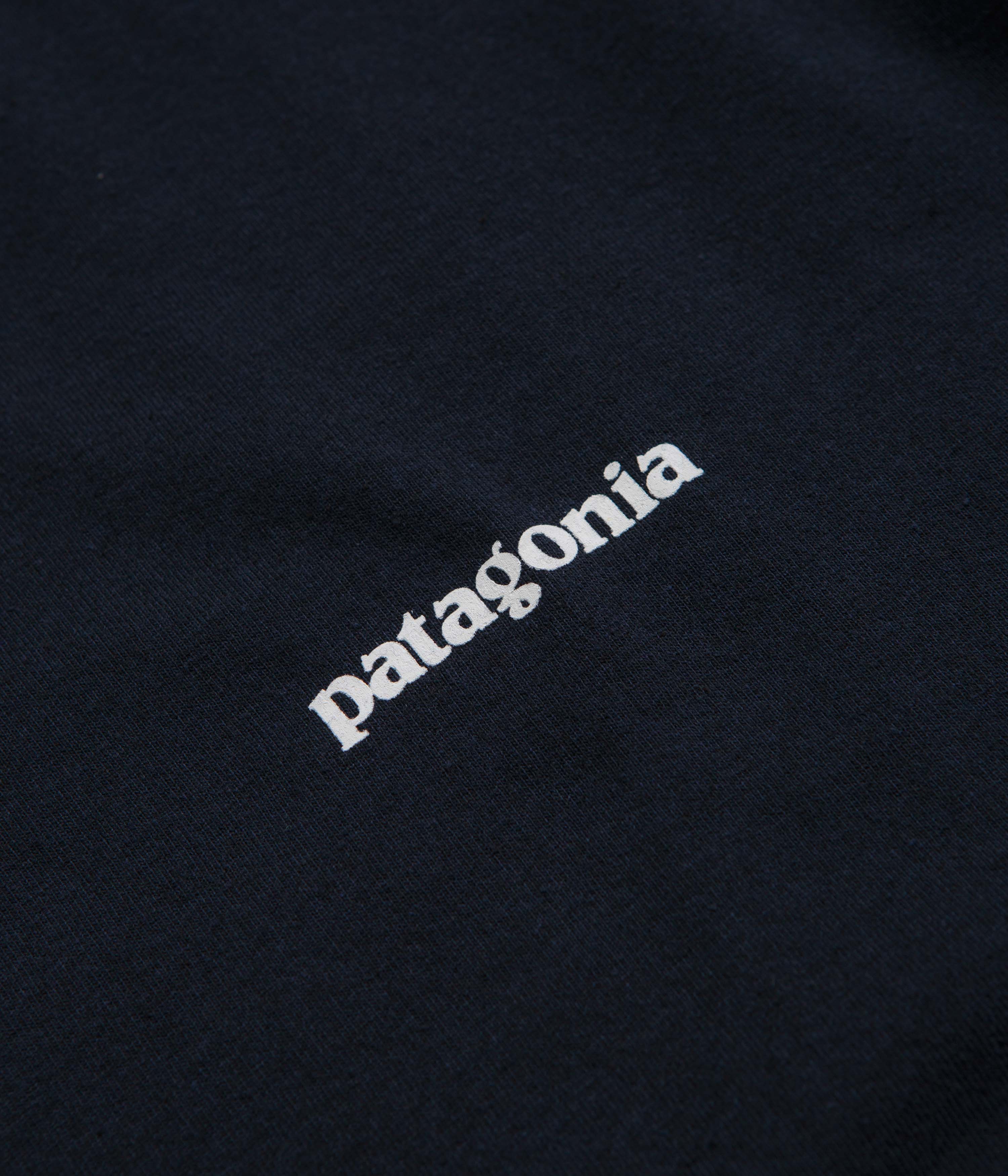 Patagonia P-6 Logo Responsibili-Tee T-Shirt - New Navy