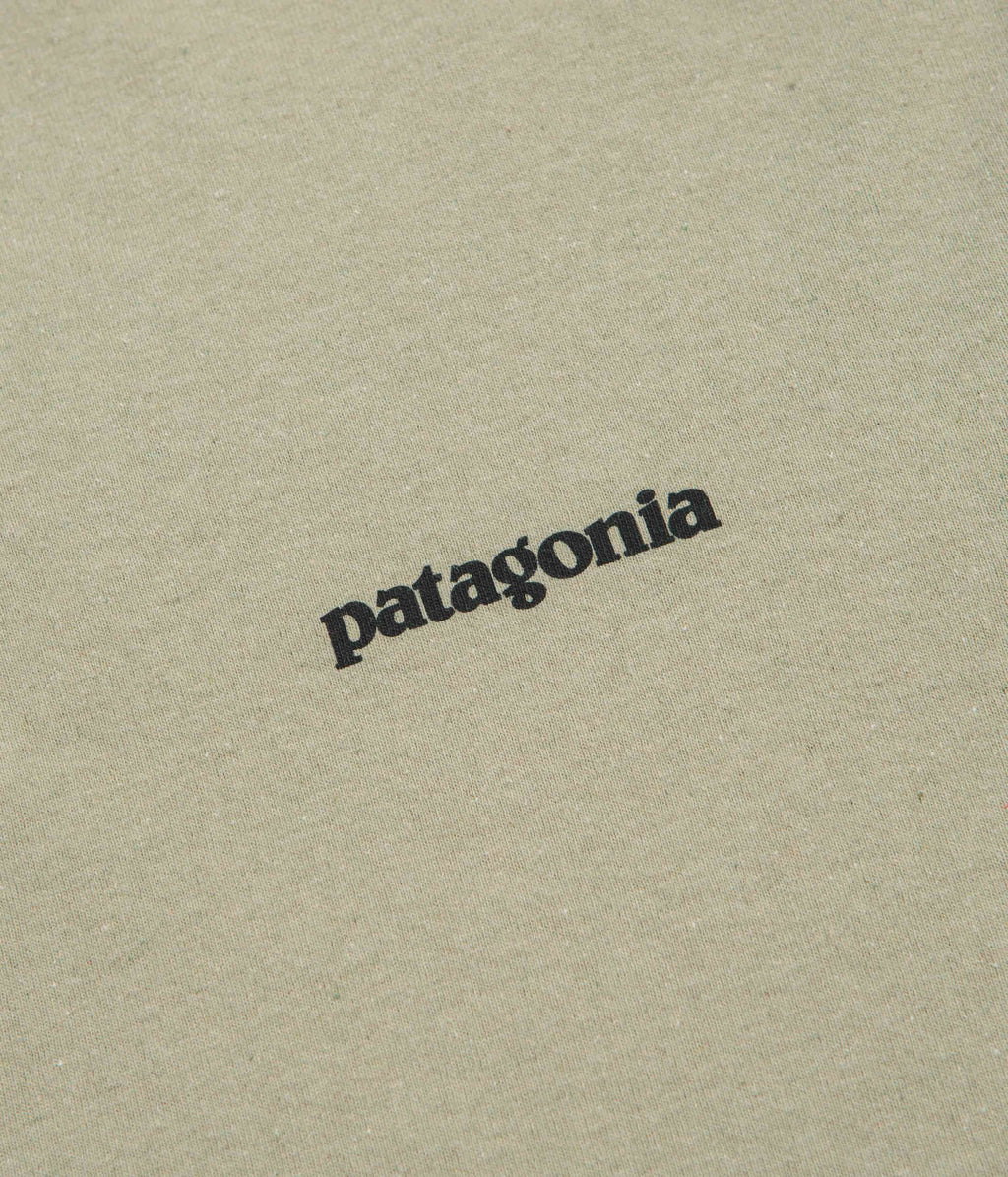 Patagonia P-6 Logo Responsibili-Tee T-Shirt - P-6 Outline: Gumtree Green