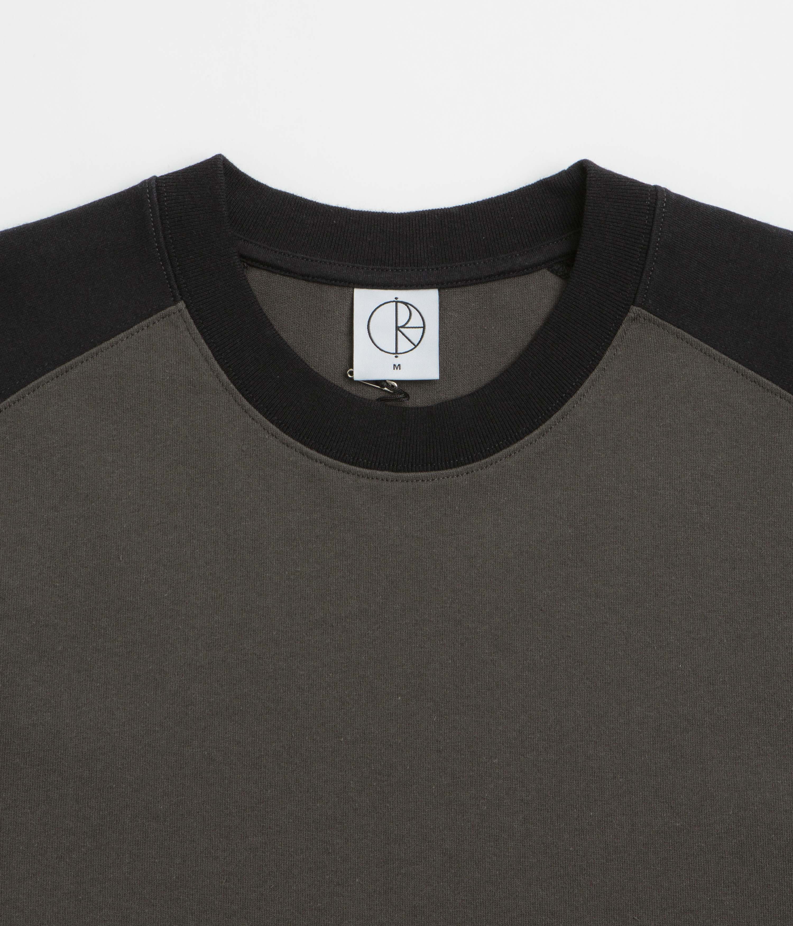 Polar Doe T-Shirt - Dirty Black / Black